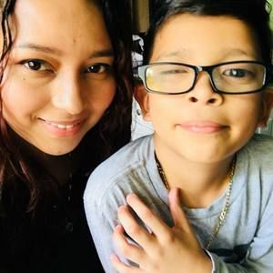 Meet your Posher, Indara